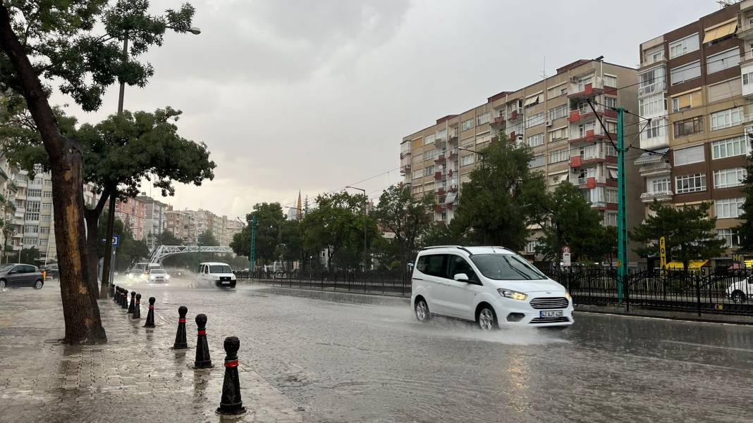 Konya’da tahminler tuttu! Bugün yağmur, yarın kar var 8